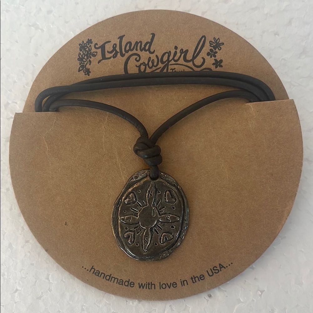 Island cowgirl not all who wander are lost Black Leather Necklace Silver Pendant